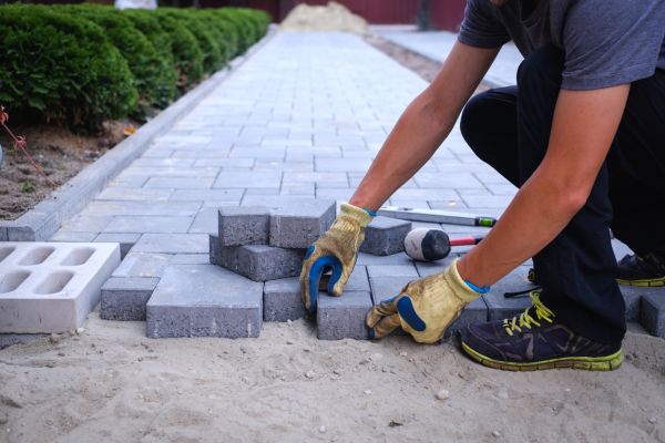 Cost of Hardscape Patio Installation in Pasadena