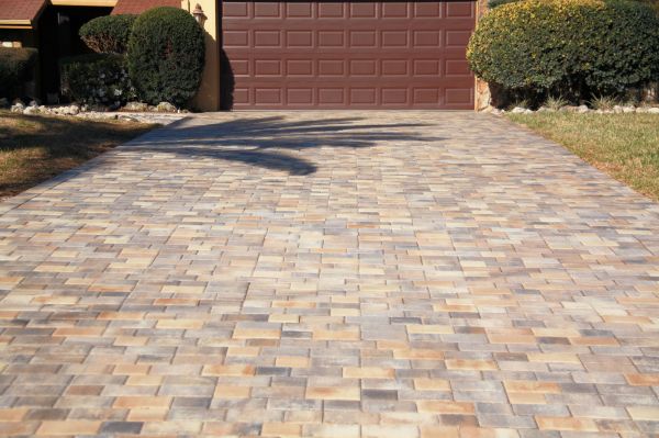 Driveway Pavers Replacement in Pasadena